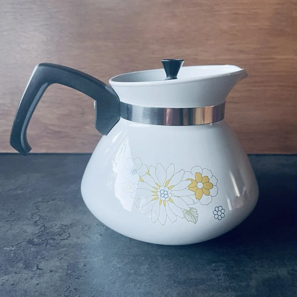 VTG Corning Ware 6 Cup Tea Pot P-104  Floral Bouquet Stovetop Kettle Retro 70s